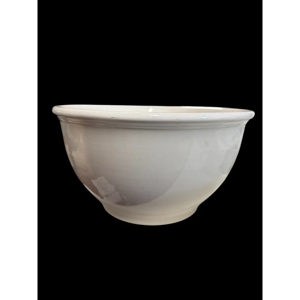 Vtg. large White ironstone mixing bowl Unbranded 10